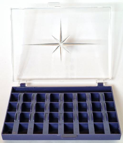 Prym Spulenbox mit Deckel | für 32 Spulen
