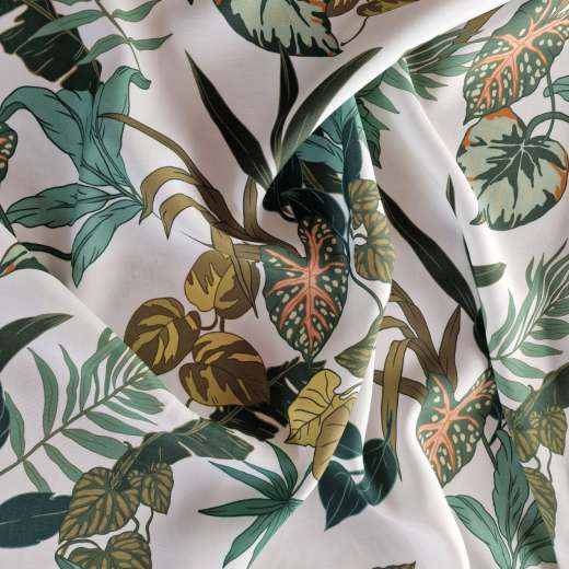 Viskose hat einen sehr weichen Fall.