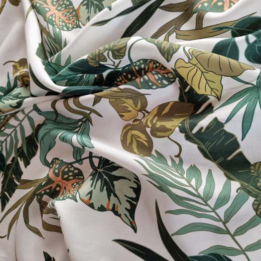 Dieser Stoff ist perfekt für leichte, luftige Blusen oder Sommerschals.